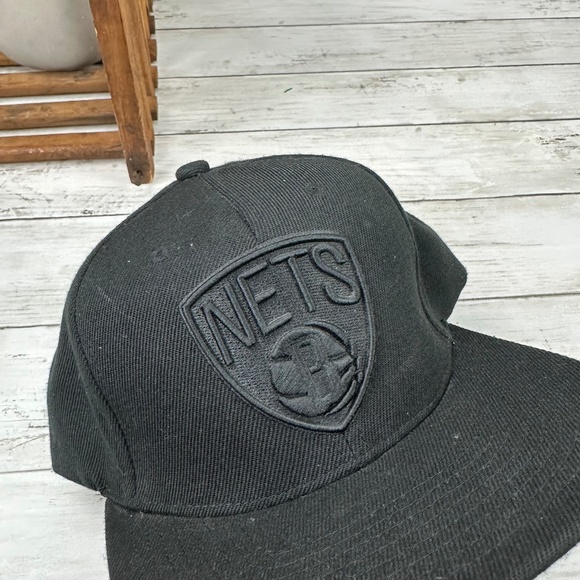 Mitchell and Ness NBA Brooklyn Nets Snapback Basketball Hat Cap All Black‎ OS - Picture 6 of 10